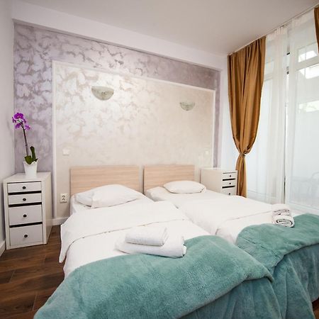 Sia Residence Отопени Экстерьер фото