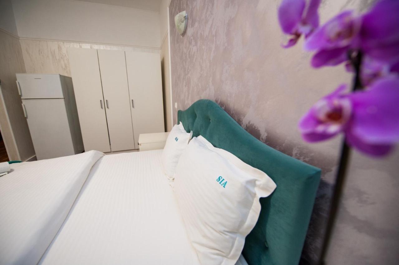 Sia Residence Отопени Экстерьер фото