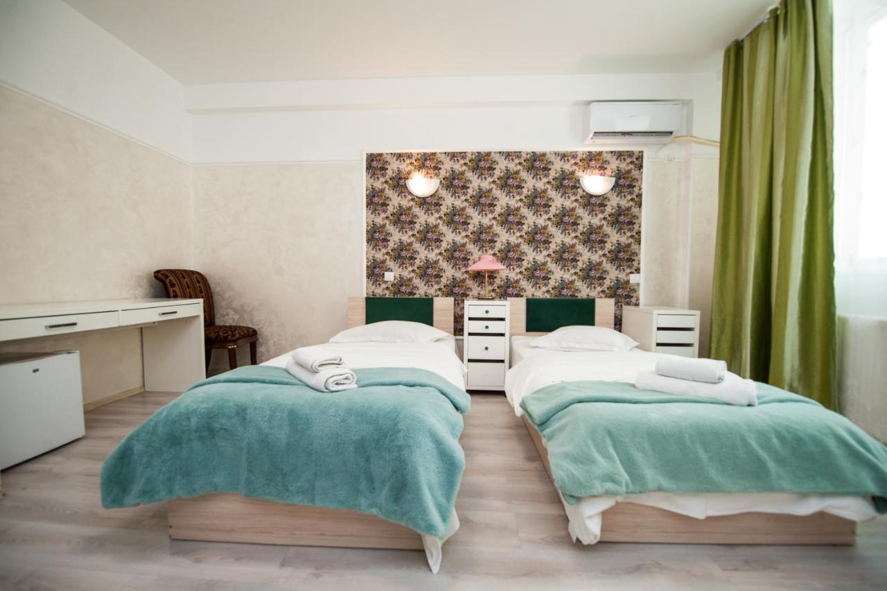 Sia Residence Отопени Экстерьер фото