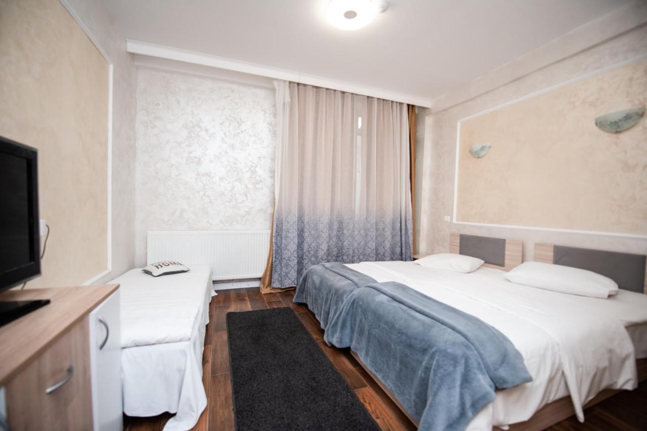 Sia Residence Отопени Экстерьер фото